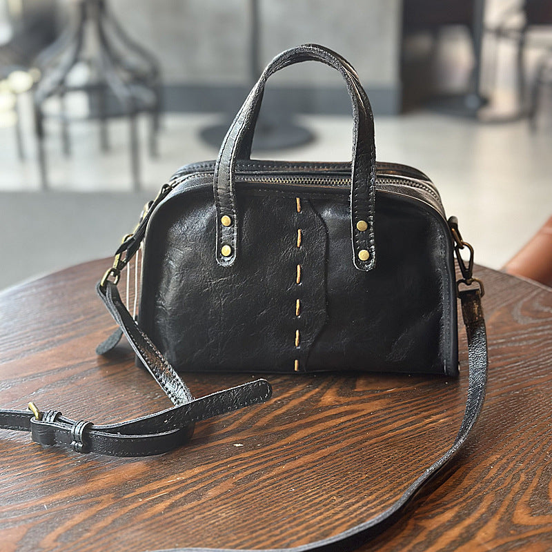 Leather Crossbody Bag 7708