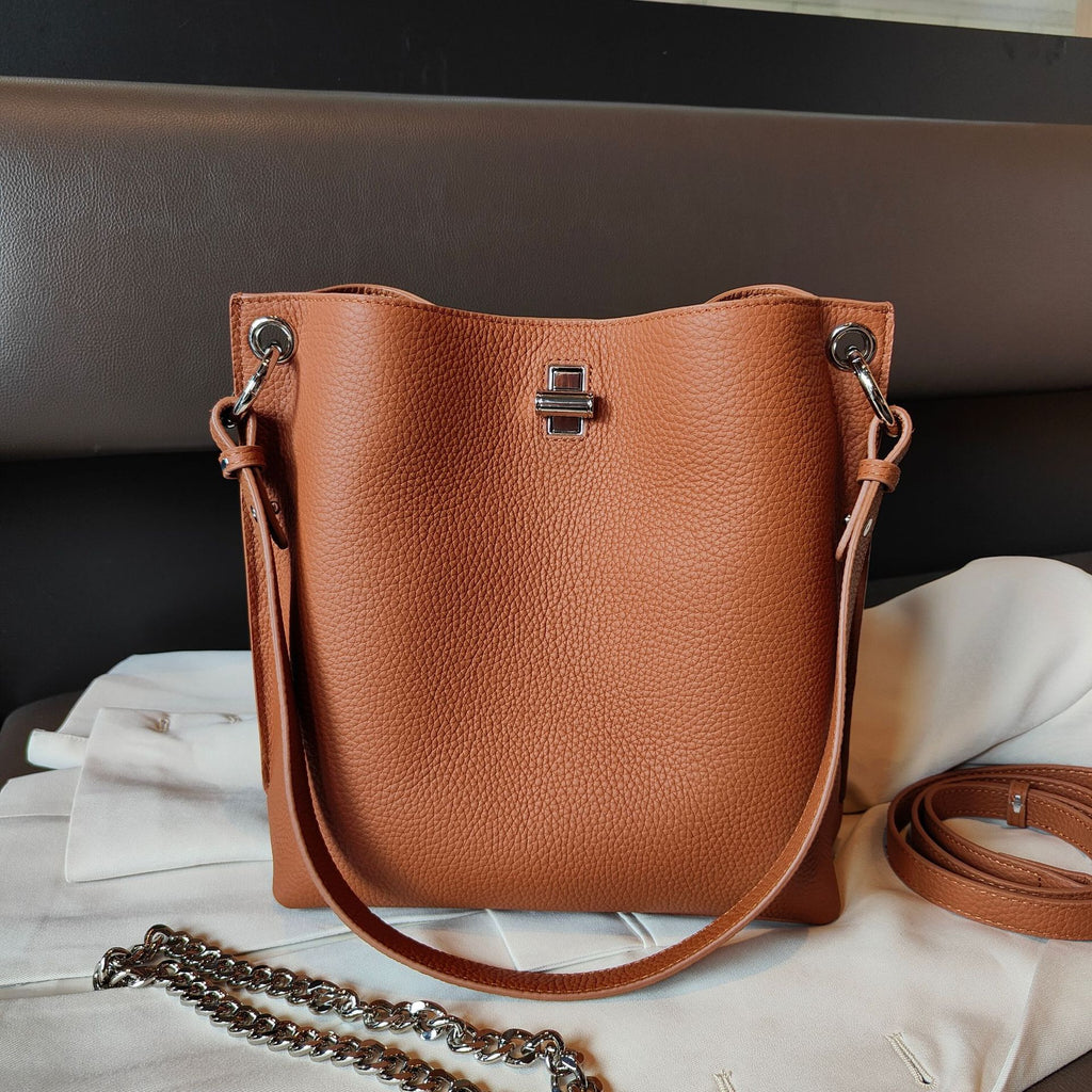 Leather Shoulder Bag 8924
