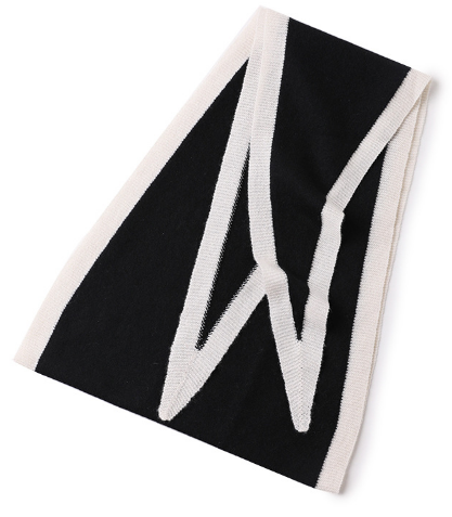 Scarf 3351