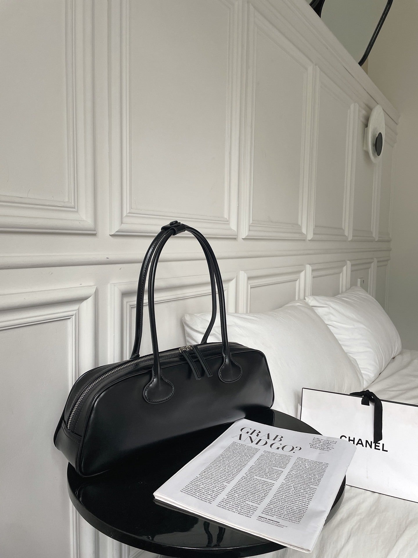Leather Shoulder Bag 8584