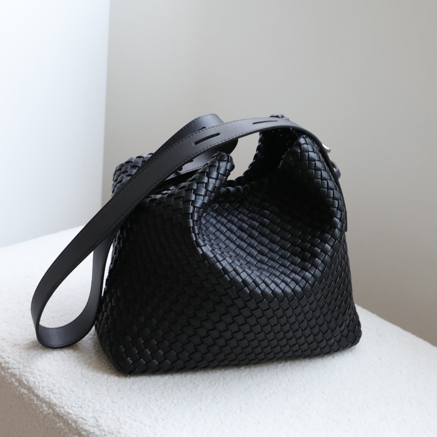 Shoulder Bag VI