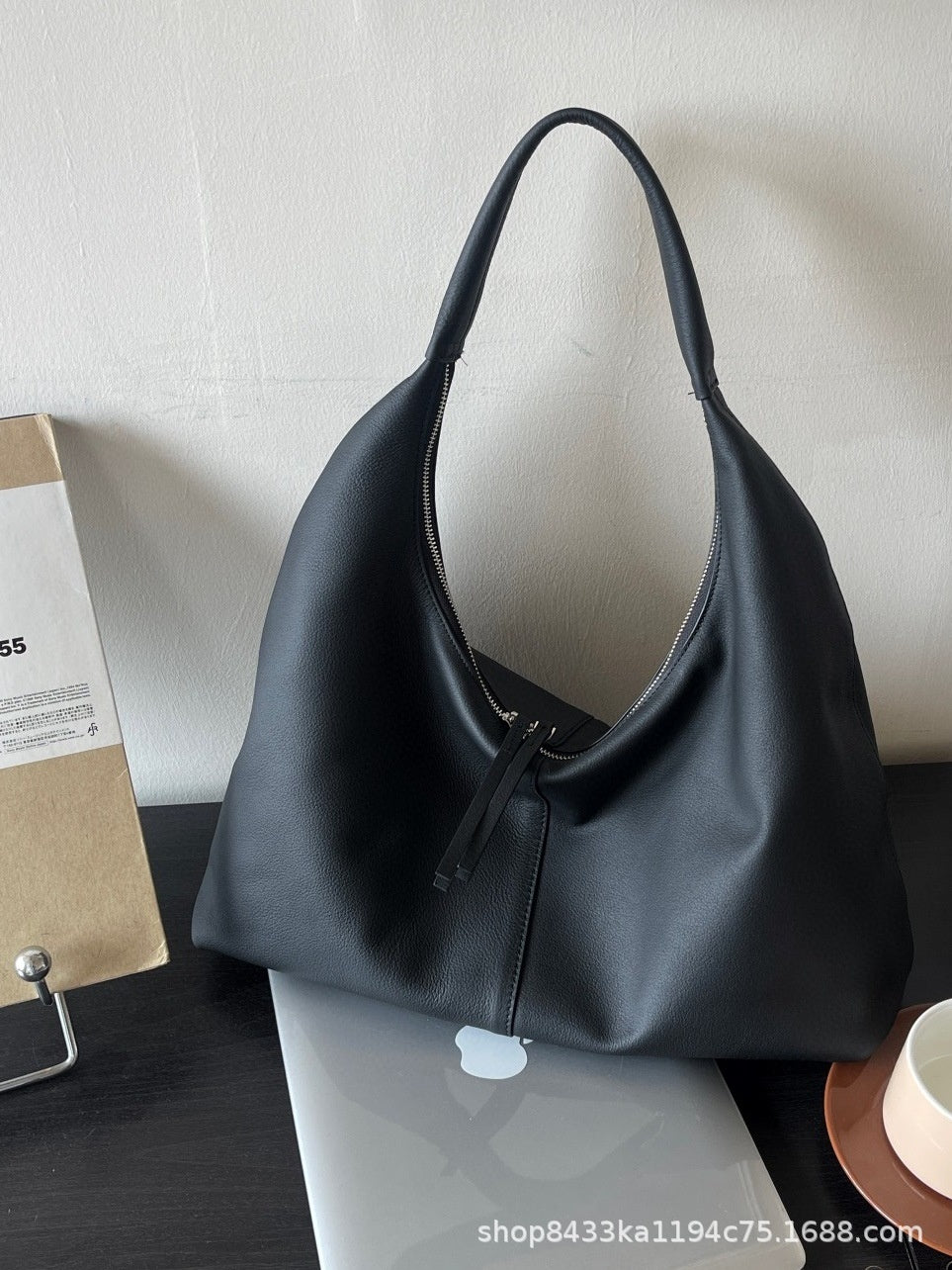 Shoulder Bag 8383