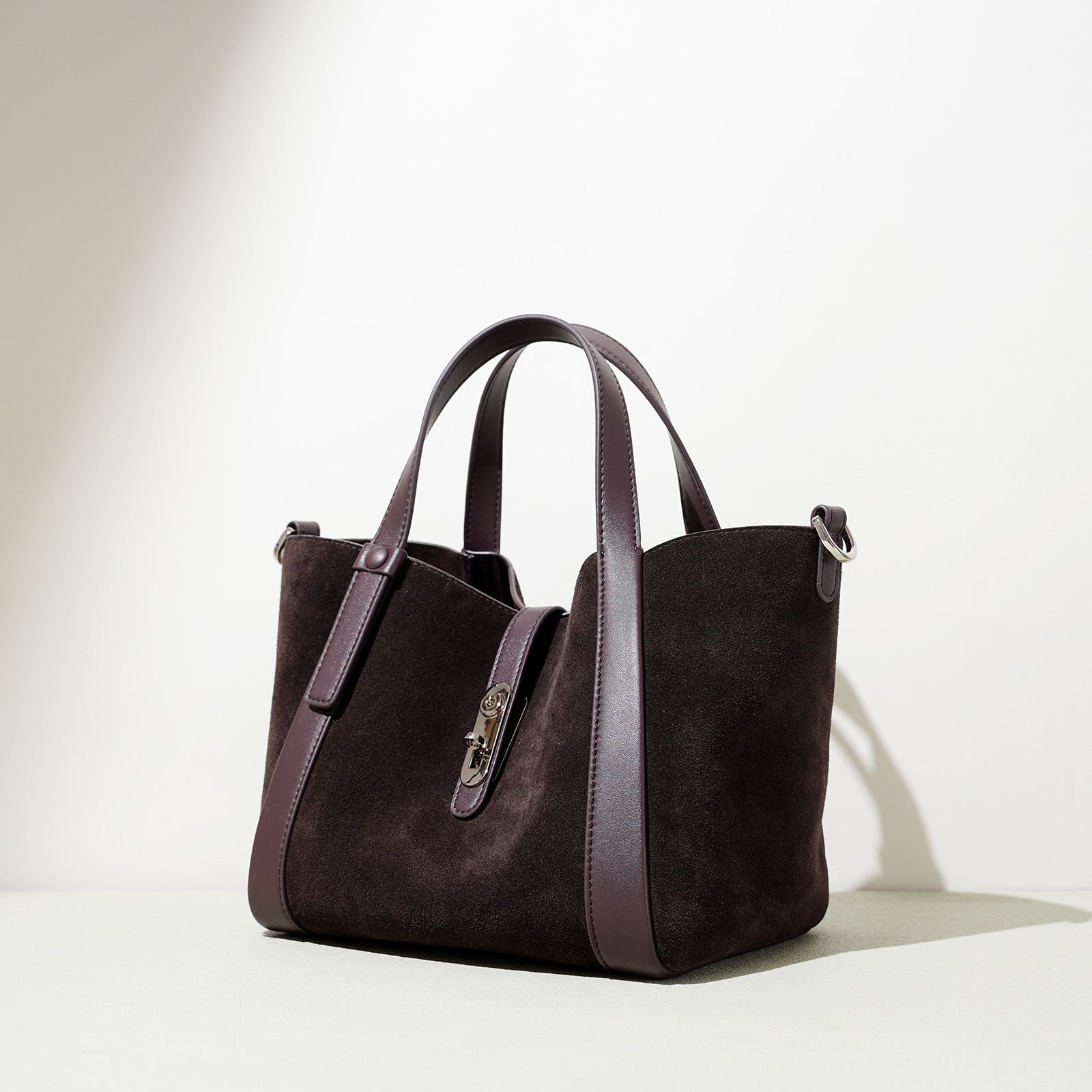 Oblique Versatile Large Bag