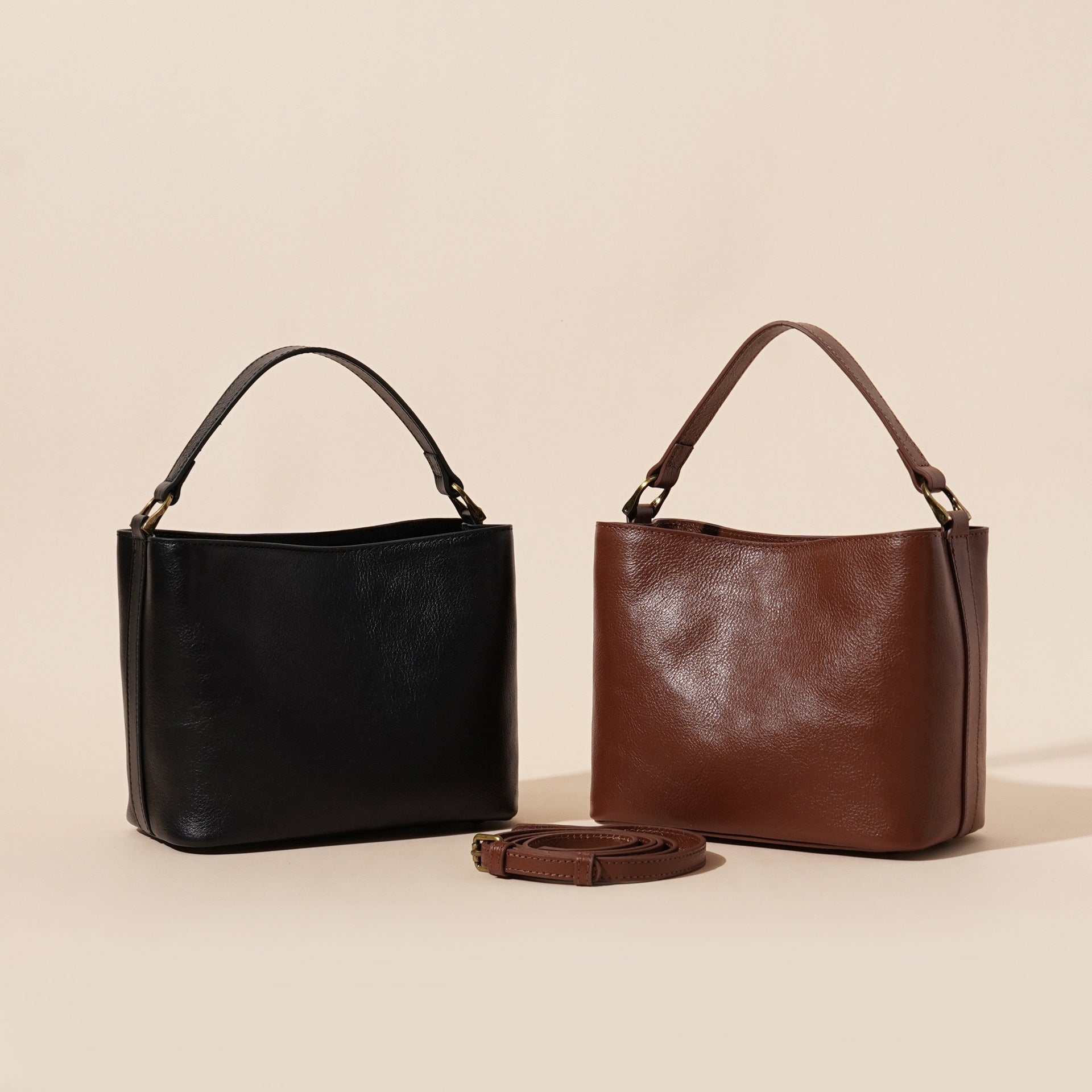 Leather Shoulder Bag 5767