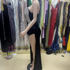 Black Sleeveless Dress