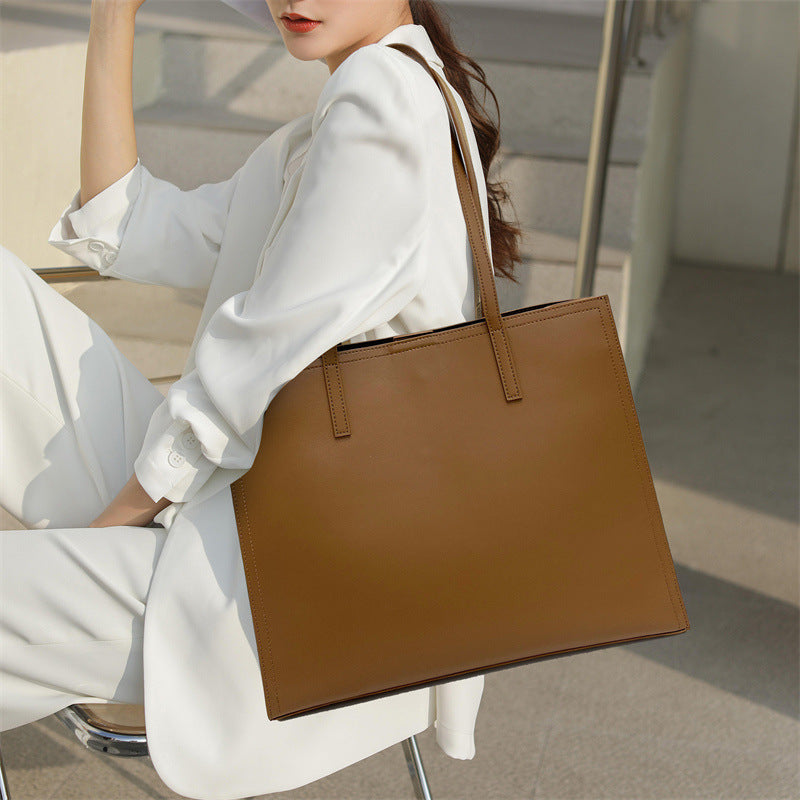 Leather Shoulder Bag 5735