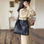 Leather Shoulder Bag 5835