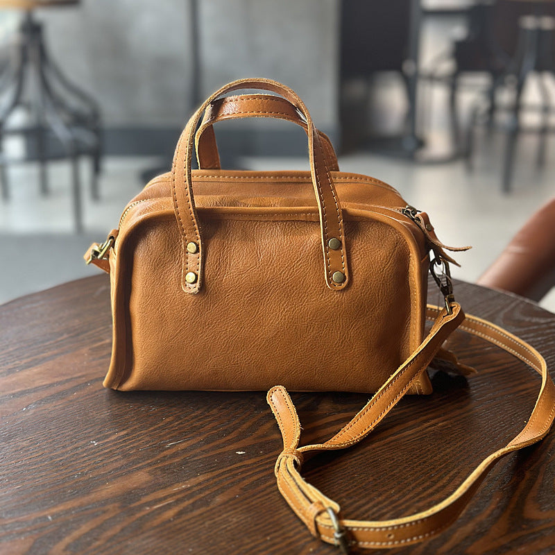 Leather Crossbody Bag 7708