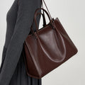 Leather Shoulder Bag 2670