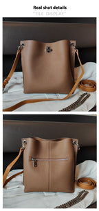 Leather Shoulder Bag 8924